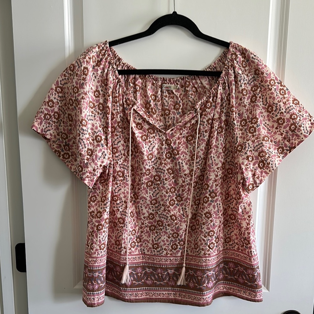 Faherty Pink and White Puff Sleeve Blouse with Tie Front